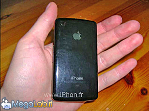 iPhone-fake.jpg